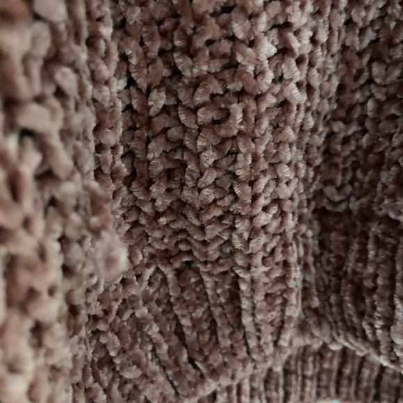 Love Tree: Pink sweater - Picture 8 of 10